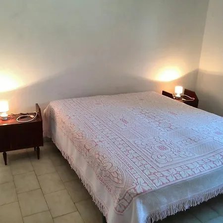 فيلة Meridien House *